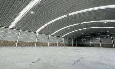 BODEGA COACALCO 2000 M²