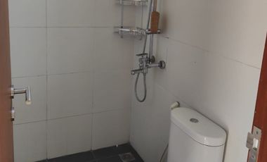 Rumah 2 Lantai Rapi Terawat Di Premier Serenity Bekasi, 10 Menit Ke Stasiun Bekasi, 15 Menit Ke Summarecon Bekasi