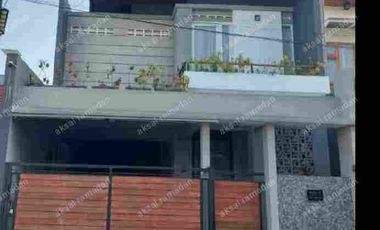 Rumah Lux Kolam Renang Furnished Dekat Griya Arcamanik Kota Bandung
