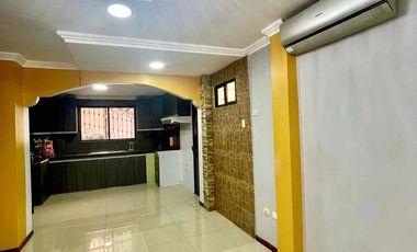 CASA CLUB, Km 12 Vía a la Costa, Alquilo casa  2 plantas, 3 dormitorios, $880
