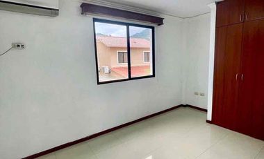 CASA CLUB, Km 12 Vía a la Costa, Alquilo casa  2 plantas, 3 dormitorios, $880