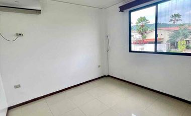 CASA CLUB, Km 12 Vía a la Costa, Alquilo casa  2 plantas, 3 dormitorios, $880
