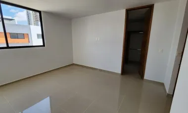 CASA NUEVA EN VENTA CON ROOF GARDEN Y ACABADOS MODERNOS. ZONA VALDEPEÑAS, CERCA CUCEA.