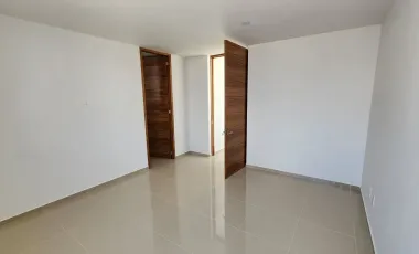 CASA NUEVA EN VENTA CON ROOF GARDEN Y ACABADOS MODERNOS. ZONA VALDEPEÑAS, CERCA CUCEA.