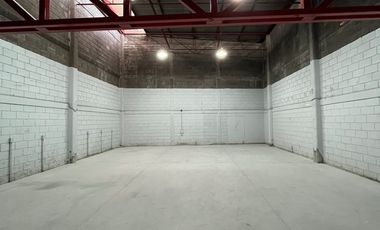 Bodega en renta colonia Industial Sobre Av. Bernardo Reyes