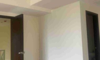 Last Unit / High-end / Penthouse with Balcony / 120sqm