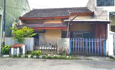 Rumah Hitung Tanah Pondok Tjandra Waru Sidoarjo