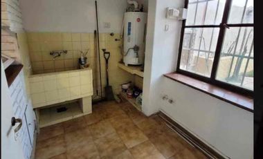 CASA en VENTA sobre Av. Recta Martinolli
