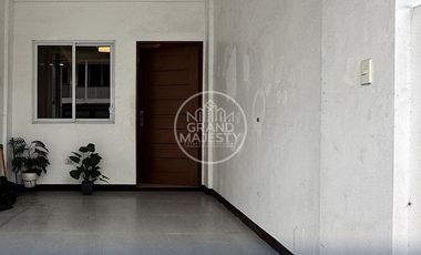 For Sale Modern Townhouse in Makati City | 4 Bedrooms with Roof Deck