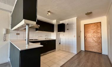 Se Vende Acogedor Depto 2dormitorio+estacionam. Metro Ñuñoa