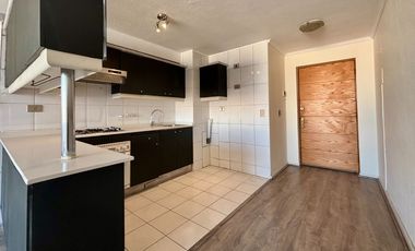 Se Vende Acogedor Depto 2dormitorio+estacionam. Metro Ñuñoa