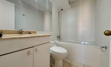 Se Vende Acogedor Depto 2dormitorio+estacionam. Metro Ñuñoa