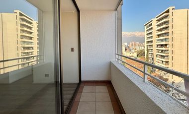 Se Vende Acogedor Depto 2dormitorio+estacionam. Metro Ñuñoa