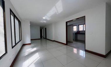 Apartamento en Arriendo la Abadla, Envigado, Antioquia