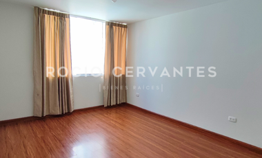 ¡ALQUILO bonito departamento a 3cdras de la PLAZA de CAYMA! 2,300 soles