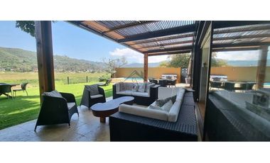 CASA EN RENTA Y VENTA CON ACCESO AL LAGO