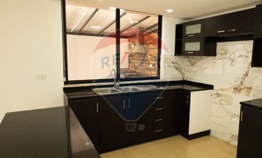 Casa en venta calle Río Puyango, sector El Retorno