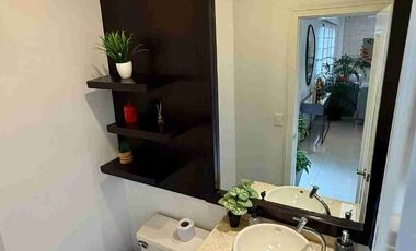 Venta de hermosa casa en Vía Samborondon Km 5, cerca a plaza Lagos.