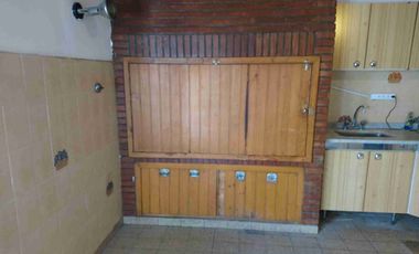 CASA DE PRIMERA CATEGORÍA