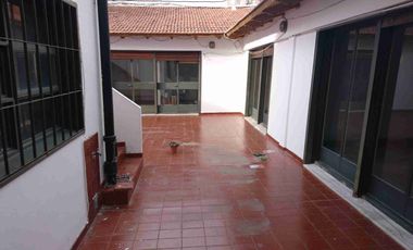 CASA DE PRIMERA CATEGORÍA