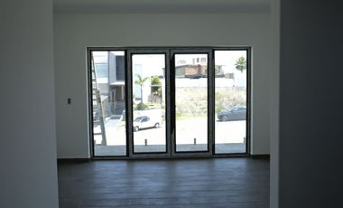 Casa en Venta Zona Esmeralda