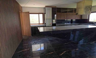Casa en Venta Zona Esmeralda