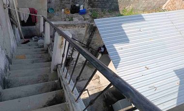 CASA RENTERA DE VENTA EN EL SUR OESTE DE GUAYAQUIL
CALLE LEONIDAS PLAZA