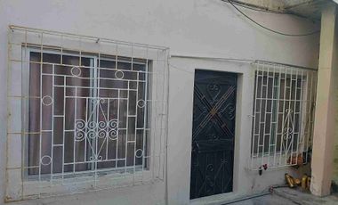 CASA RENTERA DE VENTA EN EL SUR OESTE DE GUAYAQUIL
CALLE LEONIDAS PLAZA