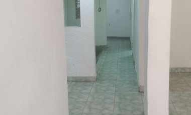 Casa loca en arriendo en Guayabal Santa Fe