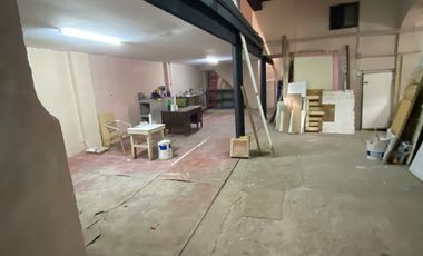 OFICINA CON BODEGAS INDIVIDUALES Y/O DEPTO RESIDENCIAL BARRIO YUNGAY