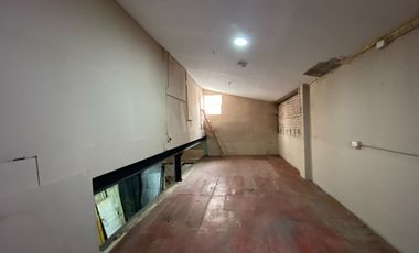 OFICINA CON BODEGAS INDIVIDUALES Y/O DEPTO RESIDENCIAL BARRIO YUNGAY