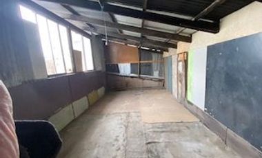 OFICINA CON BODEGAS INDIVIDUALES Y/O DEPTO RESIDENCIAL BARRIO YUNGAY