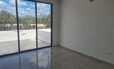 CASA RESIDENCIAL EN PRIVADA ZENDERA CONKAL