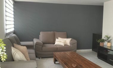 Depto remodelado en planta baja para 1 o 2 personas, a 1/2 cuadra del Circuito Juan Pablo II - El Vergel