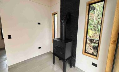 🏡 ¡Cabaña para estrenar en alquiler – Santa Elena, Vereda Barro Blanco! 🌲