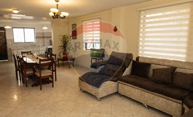 DE VENTA CASA CON TERRENO
