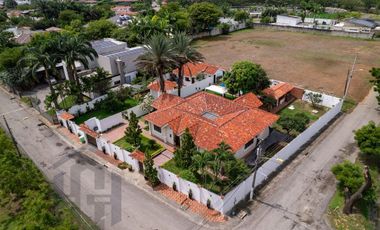 Casa en venta El Cortijo Samborondón, Ecuador