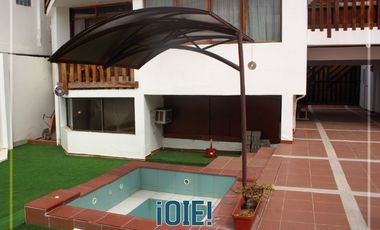 Casa de 4 dormitorios + suite privada en Urbanización Pedro Balda