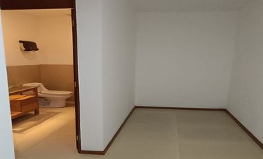 RENTA OFICINAS VARIOS PRECIOS Y PISOS EN LAS AMÉRICAS MORELIA OFI_5182 MOR/AJ/RS