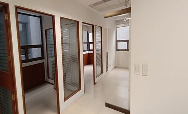 RENTA OFICINAS VARIOS PRECIOS Y PISOS EN LAS AMÉRICAS MORELIA OFI_5182 MOR/AJ/RS