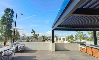 Venta de Casa de Dos Recámaras con proyecto de ampliación en planta alta y terreno adicional a un costado en coto exclusivo en Bosques tres Marias frente a ciudad salud en Morelia Michoacán.