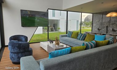 CASA DE PLAYA DE REVISTA EN VENTA