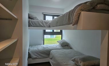 CASA DE PLAYA DE REVISTA EN VENTA