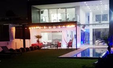 Casa en Fraccionamiento Burgos, Morelos