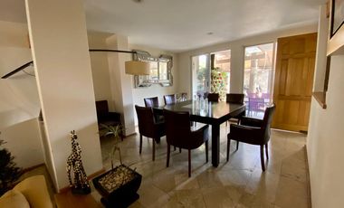 VENTA HERMOSA CASA EN CONDOMINIO FRENTE A GRAND SAN FRANCISCO, ALCANTARILLA