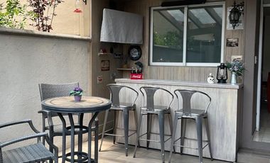 VENTA HERMOSA CASA EN CONDOMINIO FRENTE A GRAND SAN FRANCISCO, ALCANTARILLA