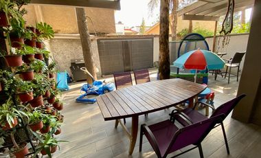 VENTA HERMOSA CASA EN CONDOMINIO FRENTE A GRAND SAN FRANCISCO, ALCANTARILLA