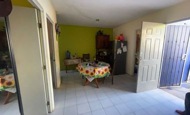 VENDO CASA EN PUENTE MORENO