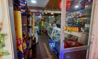 Se vende Minimarket  con patente de alcohol en Villa Carlos González