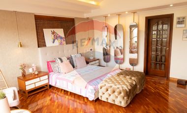 CASA DE LUJO EN VENTA SECTOR CENTRO DE IBARRA